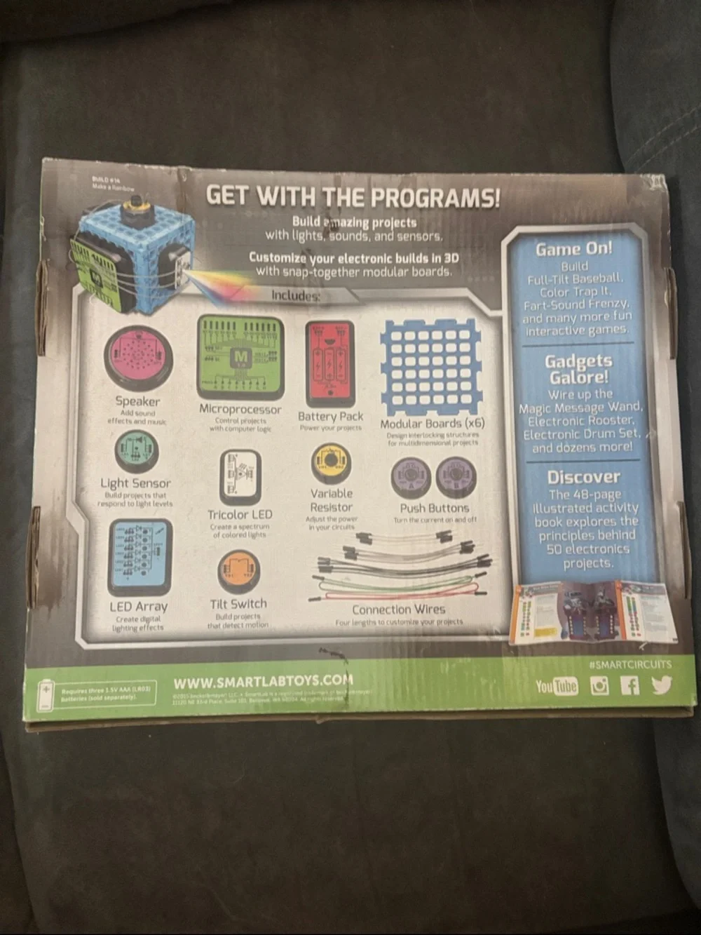 Electronics Lab - Green & Blue Microprocessor Kit - Picture 3 of 4